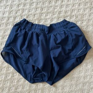 Lululemon Hotty Hot Low Rise 2.5” Shorts